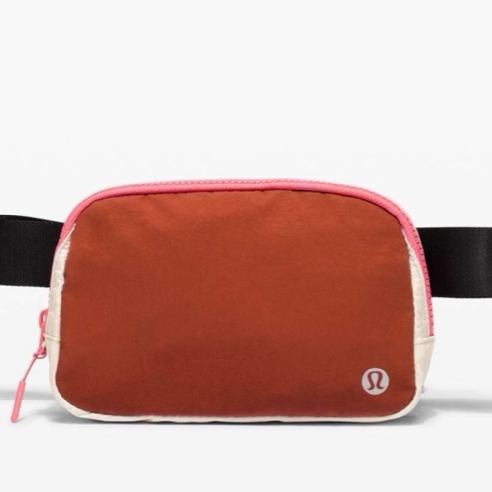 Lululemon Rust Front Waist Pack with Pink Trim